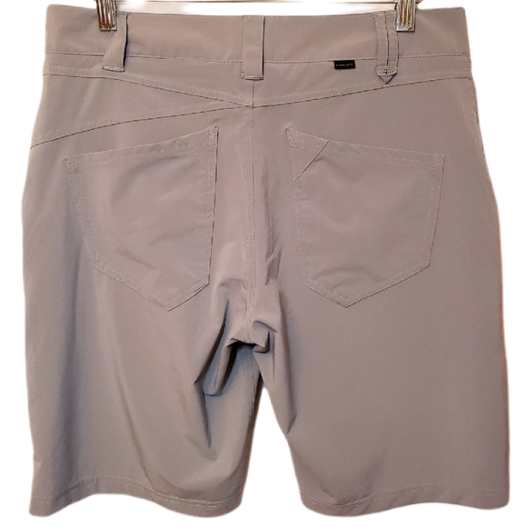 Oakley Shorts Zip Flat Front Pale Grey Size 30W - Picture 2 of 5